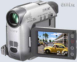 Цифровая видеокамера Sony DCR-HC32E