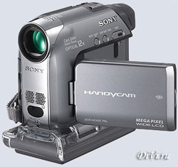 Цифровая видеокамера Sony DCR-HC42E